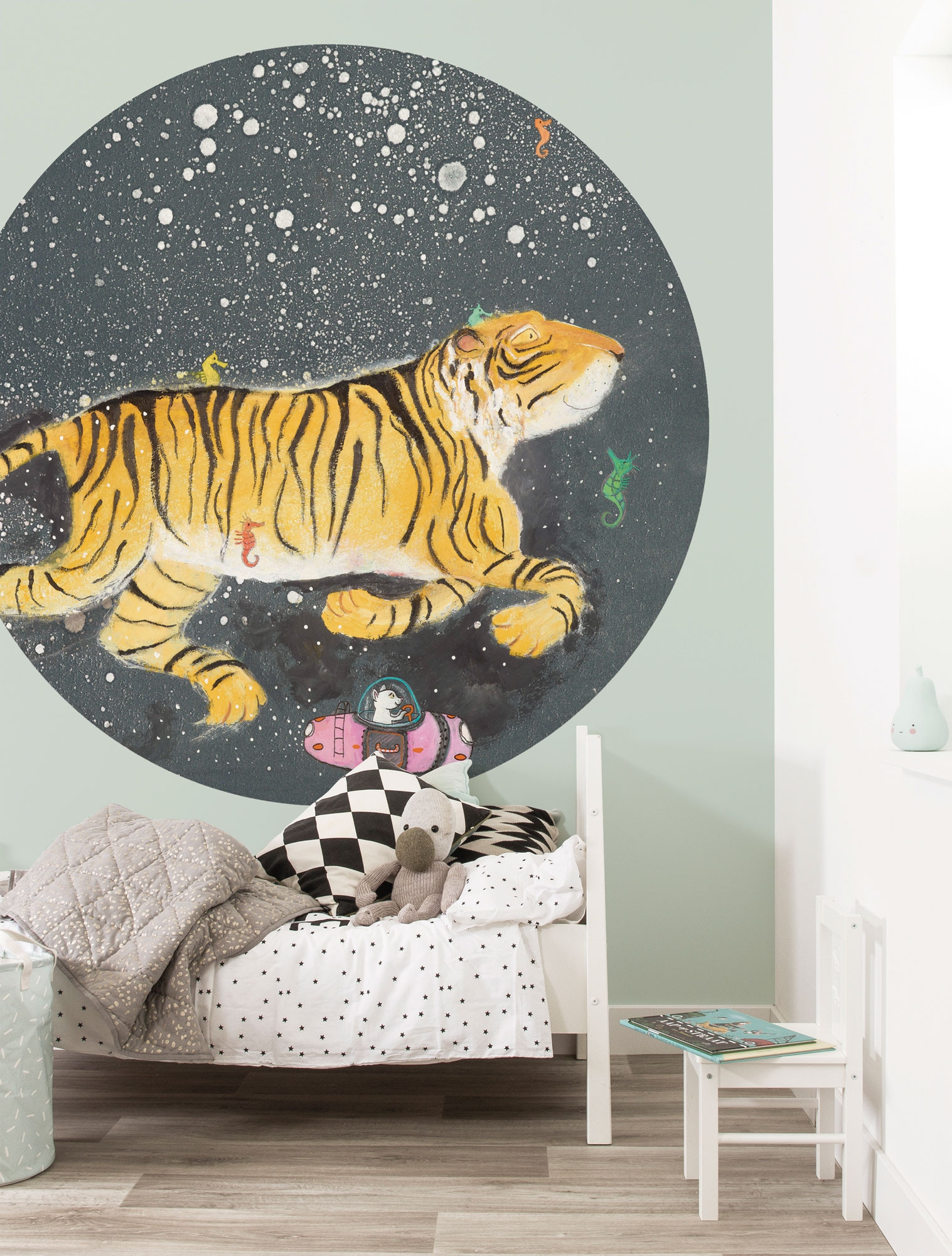 KEK Wallpaper Circle, Behangcirkel Smiling Tiger, ø 190 cm-8719743885974-310